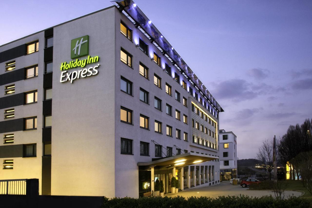 Holiday Inn Express Stuttgart Airport, An Ihg Hotel Leinfelden-Echterdingen Kültér fotó